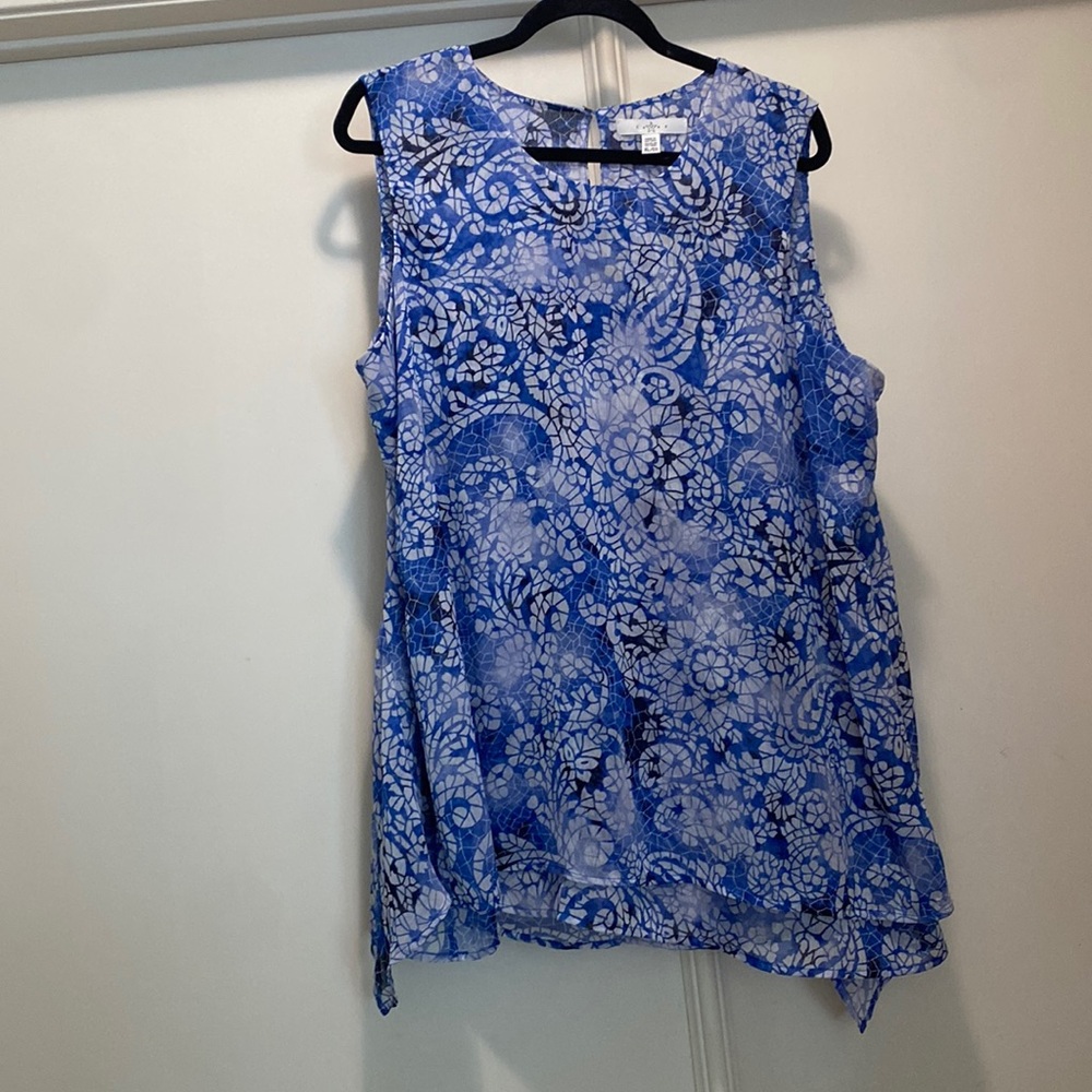 Women’s Blue and White Blouse XL